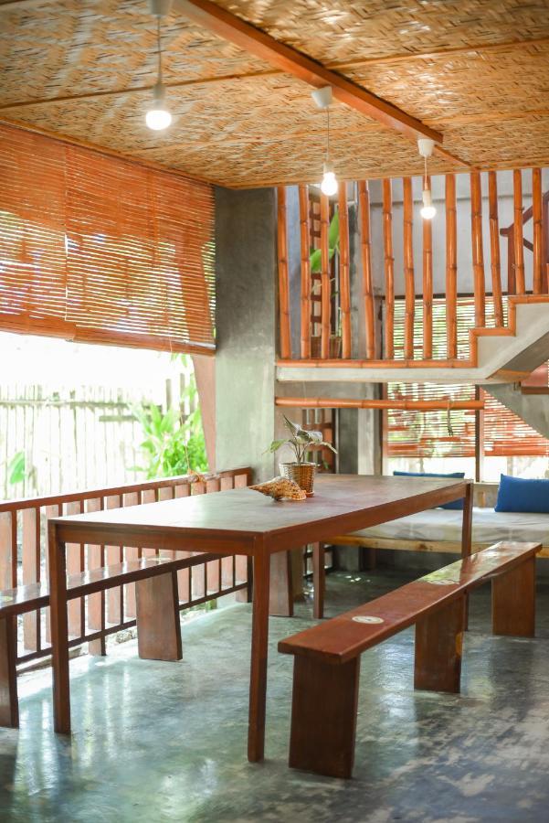 Sinag Hostel (Adults Only) Хенераль-Луна Екстер'єр фото